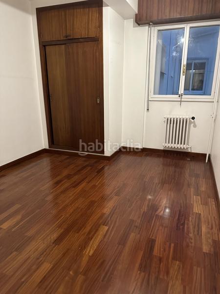 Foto 91a53016-ea96-4b8f-9b41-7348f87af57b. Appartamento con parcheggio in Ensanche Coruña (A)