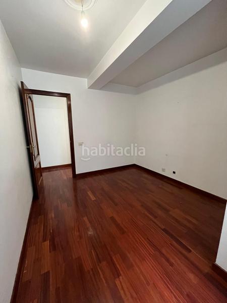 Foto e7d703c0-ab35-4f62-95c8-6bb42aeb8522. Piso en Ensanche Coruña (A)