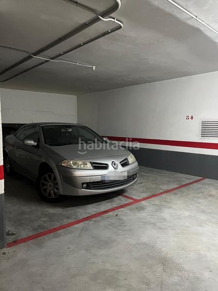 Foto fd99986a-c235-46a5-b554-5aa418b4cc16. Parking coche en Perillo Oleiros