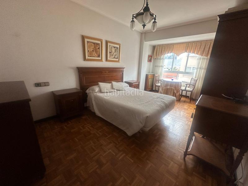 Foto f4f095a7-2d3a-4bb8-adc6-ff542793e073. Flat with heating in San Pablo - Juan Flórez Coruña (A)