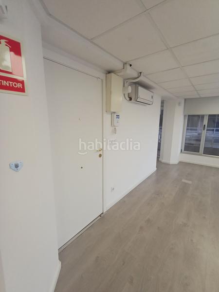 Foto c557789d-4fe0-4ae7-adab-7cd751882c66. Rent office space in Ensanche Coruña (A)