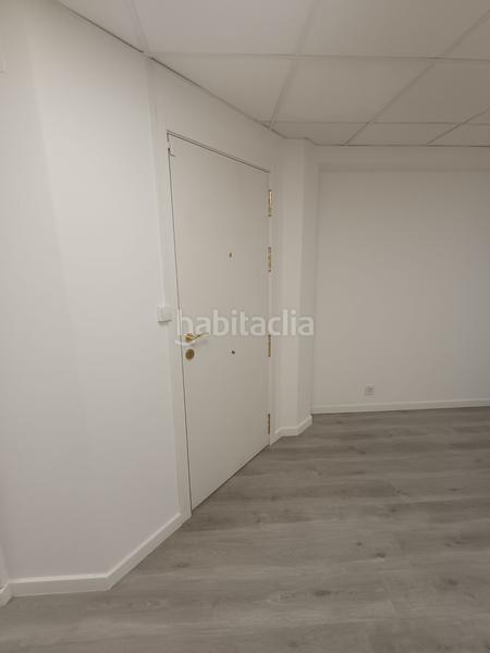 Foto c62e226a-2976-4eb2-9890-ef103b036cda. Rent office space in Ensanche Coruña (A)