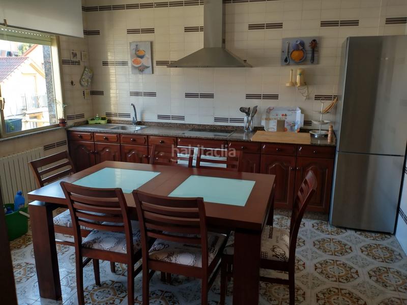 Foto 1007b93e-cecf-4260-af48-de0cb74d7388. Casa amb calefacció aparcament a Rianxo