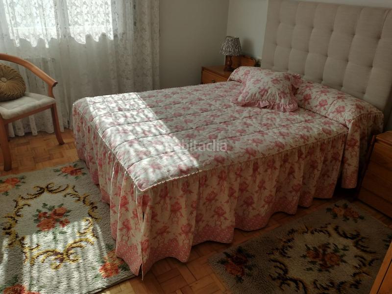 Foto 2b0cb3a2-8f83-4a0c-be2c-4b83f496cc36. Casa amb calefacció aparcament a Rianxo