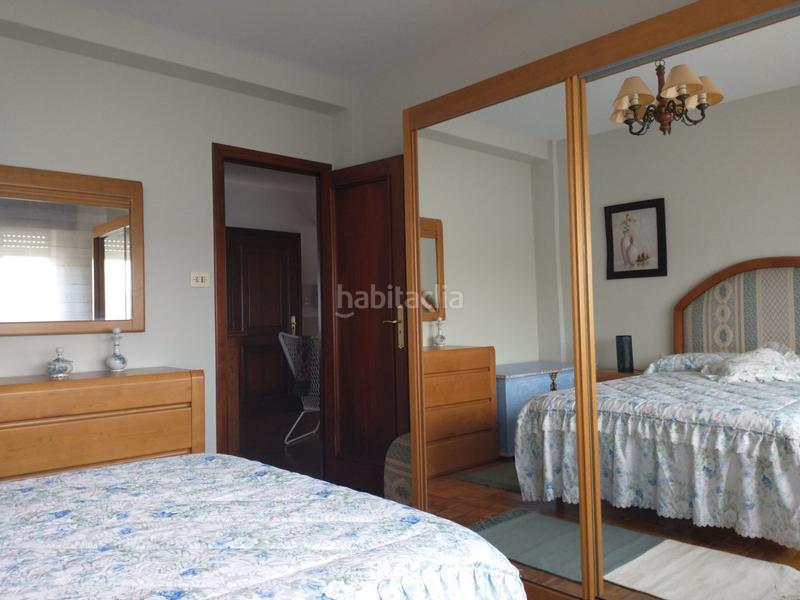 Foto 8e8358bb-fa4a-48a1-8174-516c1096e471. Casa amb calefacció aparcament a Rianxo