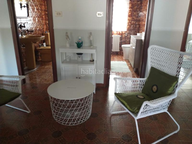 Foto aab67864-5b96-4a5a-84fa-8af786a0f7f4. Casa amb calefacció aparcament a Rianxo