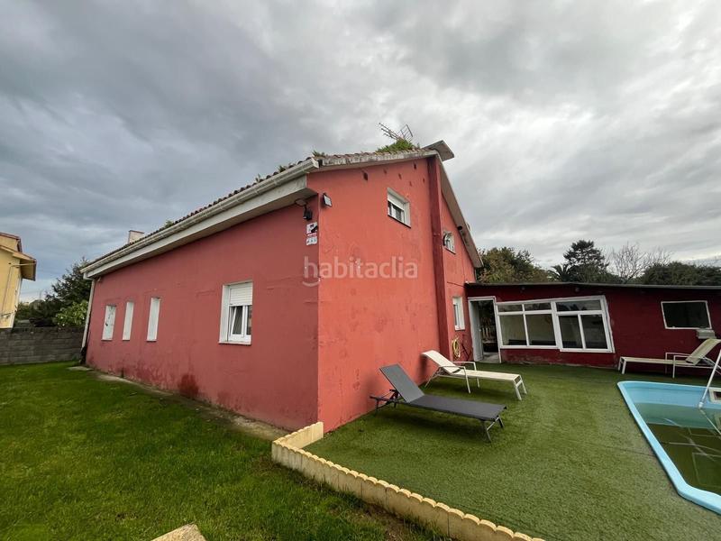 Foto 57b654c4-a8f5-4e40-8028-8de7e9a3613e. Casa con riscaldamento parcheggio piscina in Maianca Oleiros