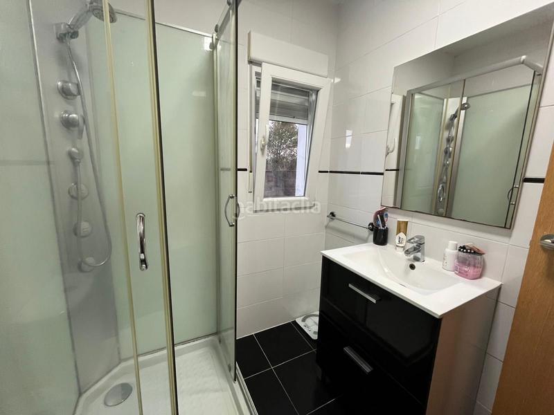 Foto dc94c6ec-626c-4dcc-9479-9503e07775f8. Haus mit heizung parking pool in Maianca Oleiros