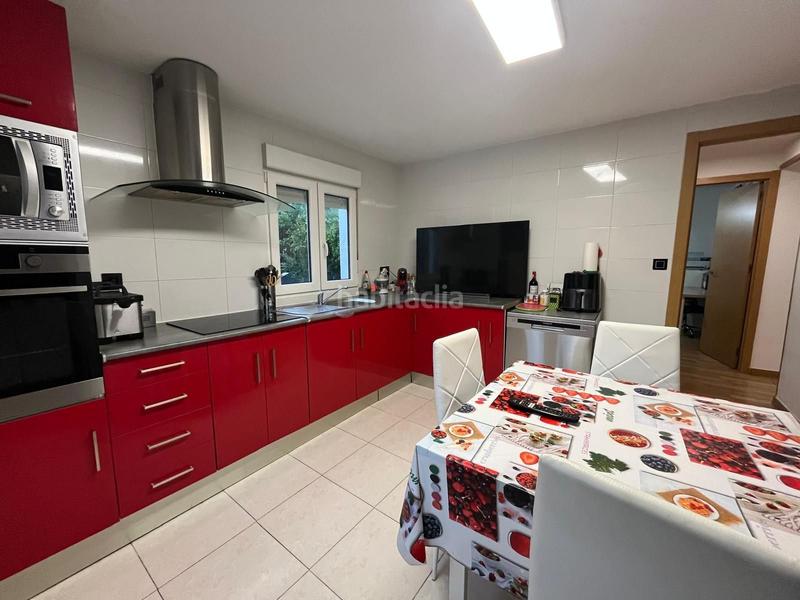 Foto faf267dd-7098-4e6f-8730-94b1fa194d9c. Haus mit heizung parking pool in Maianca Oleiros