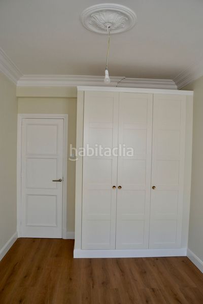 Foto 02995d55-b772-46df-ae8b-470f7c548458. Piso en Falperra - Santa Lucía Coruña (A)