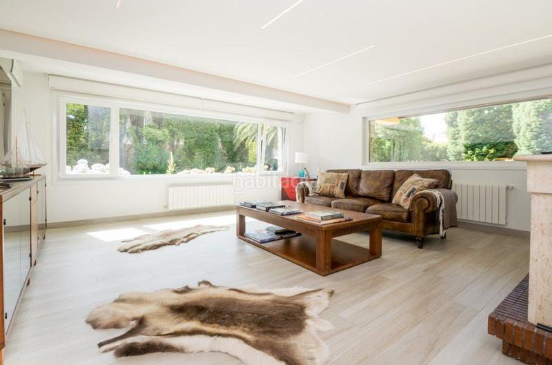 Foto aad4c6a8-dead-40e0-bdb8-bc51aada8f29. Casa con parcheggio in Nós Oleiros