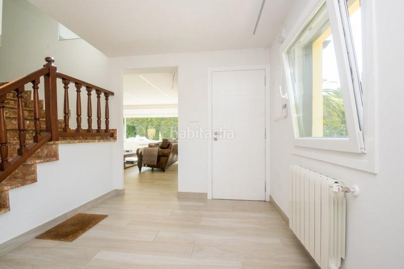 Foto e6162de8-6306-40dd-9dd2-8a6685b951ab. House with parking in Nós Oleiros