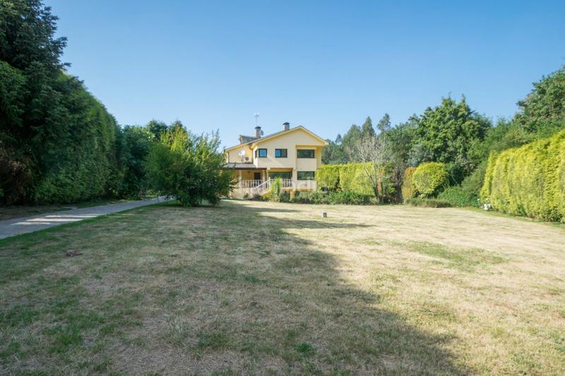 Foto 5f8d159a-2b45-4f98-bee8-cbe4d2a080d2. Maison avec parking dans Nós Oleiros