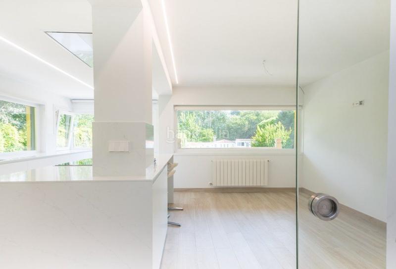 Foto df47018a-9e0b-41b6-bfe0-456d0f8edcf3. Maison avec parking dans Nós Oleiros