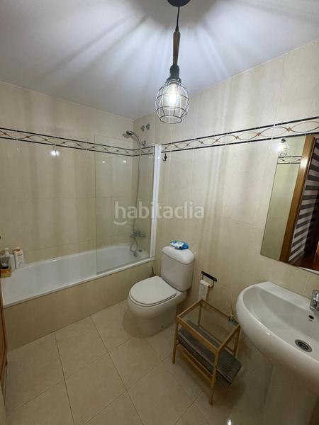 Foto d1ab9847-a7f2-4928-a54f-325773a8f005. Pis amb calefacció aparcament a Perillo Oleiros