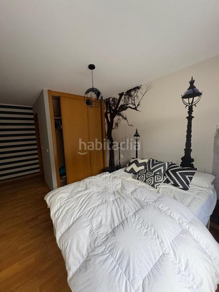 Foto f84b1b7e-177b-49bf-afb8-af2e303954fb. Pis amb calefacció aparcament a Perillo Oleiros