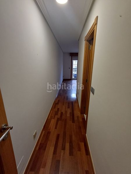 Foto 0b8c173b-415e-49a2-9ba4-7ff41efeb0eb. Pis amb calefacció a Ciudad Vieja Coruña (A)