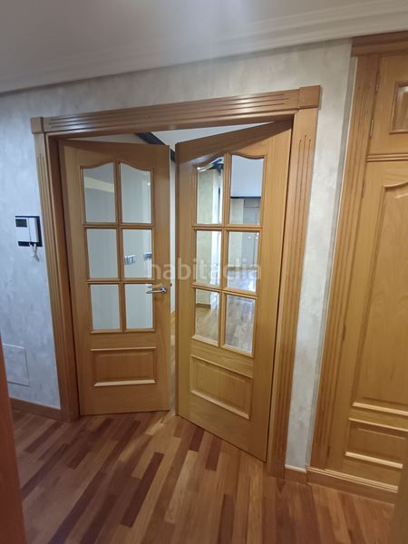 Foto 3df078b0-04c4-42b3-8aa6-85ac046d0113. Pis amb calefacció a Ciudad Vieja Coruña (A)