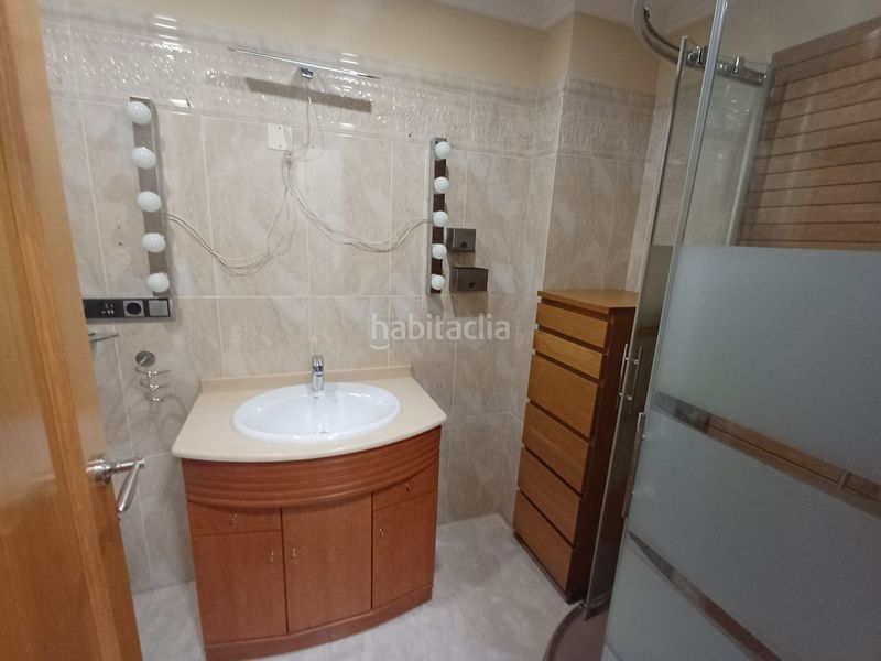 Foto 47ef6fad-9a3f-44fe-a01b-e02c8da4ebef. Pis amb calefacció a Ciudad Vieja Coruña (A)