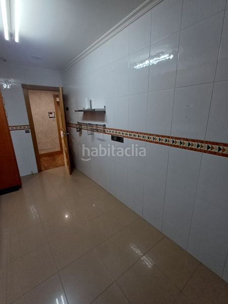 Foto ece9589a-0abd-4ac4-ba3e-1cbc9b4d3605. Pis amb calefacció a Ciudad Vieja Coruña (A)