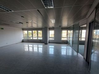 Miete Geschäftsraum in Ensanche