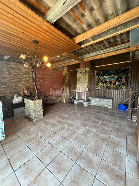 Foto 8421d32f-10d9-4489-b9da-44ee822f9170. Casa amb piscina a Bergondo