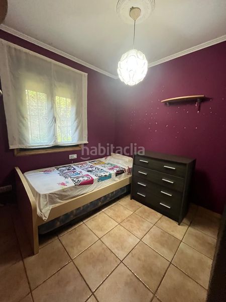 Foto 845ac5d6-14f8-464f-937a-4450775a5424. Casa amb piscina a Bergondo