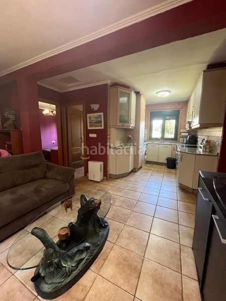 Foto b5a8efde-9bdd-4235-9291-978c8ca197a1. Casa amb piscina a Bergondo