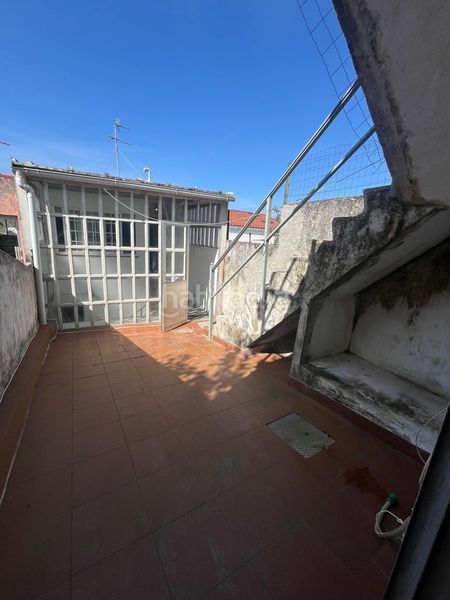 Foto 7008155b-e95f-4c25-b8b7-d91836f98695. Casa amb calefacció a Mesoiro Coruña (A)