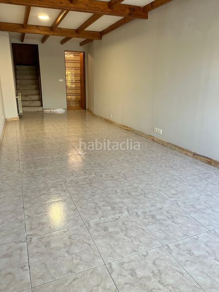 Foto c67364dc-2c24-4310-8aa3-74ea0590a2dd. Casa amb calefacció a Mesoiro Coruña (A)