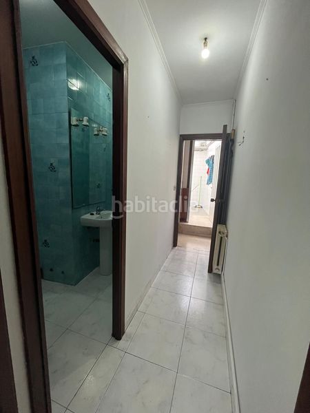Foto f09f7e73-3fbb-443d-a394-b4d49fcd3365. Casa amb calefacció a Mesoiro Coruña (A)