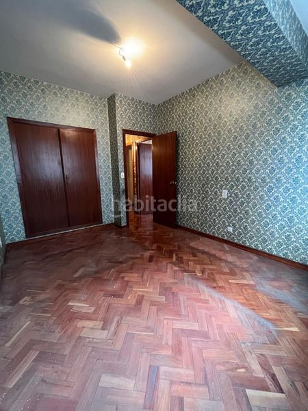 Foto 4ce8561d-92a6-45ff-b63b-8c97b0e6a186. Piso en Ensanche Coruña (A)