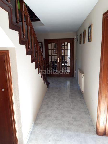 Foto 870be192-bf73-48f4-93be-b9378a93a2b9. Casa amb calefacció a Oleiros pueblo Oleiros