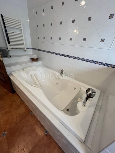 Foto 9201d50b-aee7-4336-878a-4e79191fa405. Casa amb calefacció a Inás Oleiros