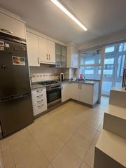 Location Appartement à Agra del Orzán - Ventorrillo. Piso amueblado de tres dormitorios en la ronda de nelle puentes