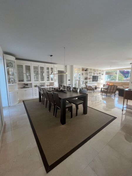 Foto aa5ff0bd-c8a5-4fb2-a391-2a4e12b6a5e8. Maison avec chauffage parking piscine dans Dorneda Oleiros