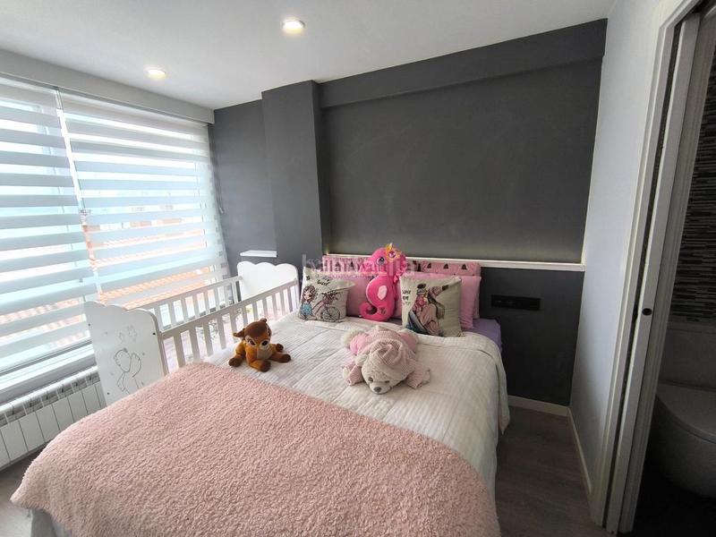 Foto 5e3bf144-1a4e-4277-8b56-d00f4af6a0c3. Appartamento con riscaldamento parcheggio in Berbés - Peritos Vigo