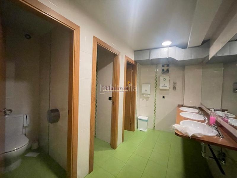 Foto d3b2ad2a-64ba-4c89-a531-7fb343f88880. Rent office space with heating in Casablanca - Calvario Vigo