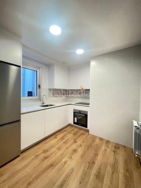 Foto 32487c3a-d5ba-4840-bb78-b9d26f6bc213. Location appartement avec chauffage dans travesía de Vigo - san xoán Vigo