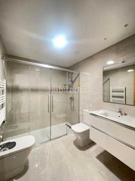 Foto da5b6f55-aeaa-49a0-84e9-5bff7333de58. Location appartement avec chauffage dans travesía de Vigo - san xoán Vigo