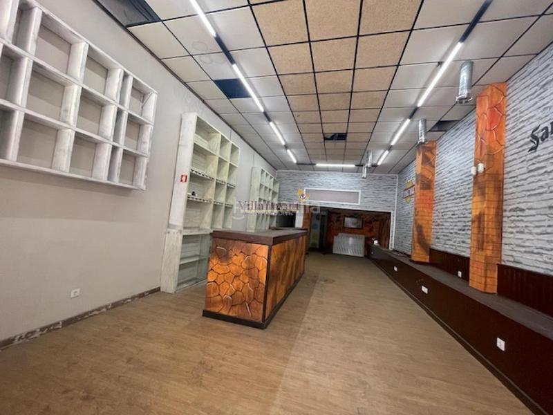 Foto 4be19acb-d5db-499f-a8b6-7ee40a39f322. Alquiler local comercial en Fátima Vigo