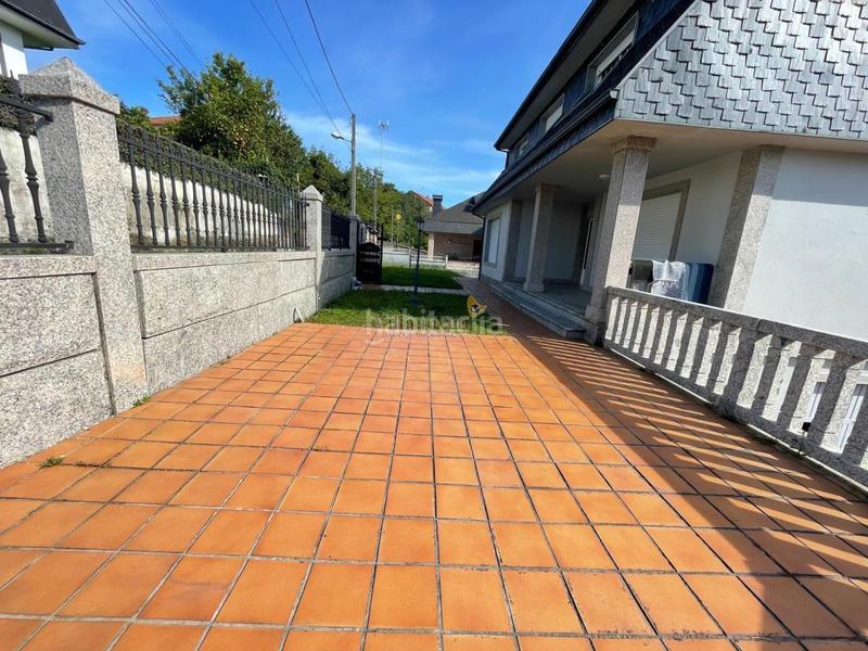 Foto 26b74ea7-fcb4-4057-b4d8-3e9284e7f6cf. Chalet con parcheggio in Cabral - Candeán Vigo