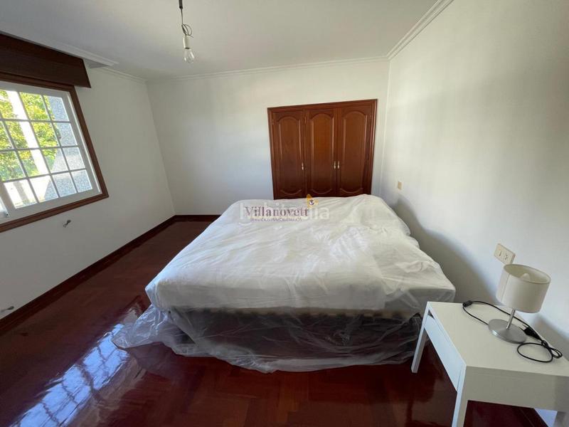Foto d7509f5a-5146-4a59-b8f2-d6187e84174f. Chalet con parcheggio in Cabral - Candeán Vigo