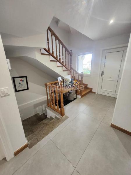 Foto 94e5ba1b-7115-4276-bed1-62e24ec2c638. Casa a schiera con riscaldamento parcheggio in Baiona