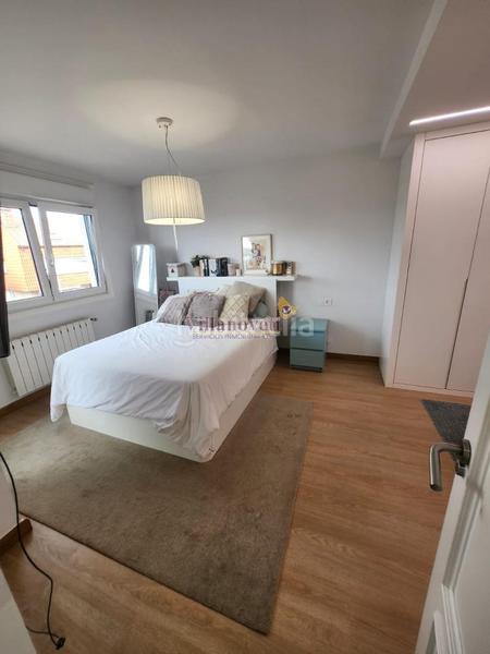 Foto d3fc24ef-1898-4b9d-ab4a-44e7c651b1e0. Casa a schiera con riscaldamento parcheggio in Baiona