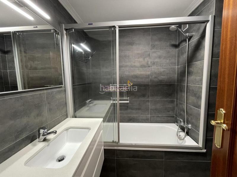 Foto 35a365fc-dbc6-4004-a8f0-ad11c92b4edd. Appartement avec chauffage parking dans Bouzas Vigo