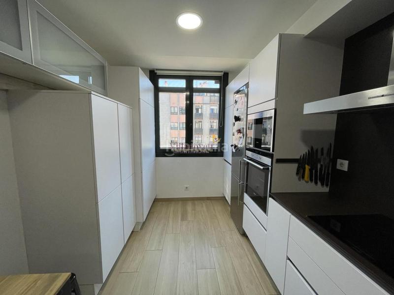 Foto 61abab1f-ba94-4f70-809b-806983398c24. Appartement avec chauffage parking dans Bouzas Vigo