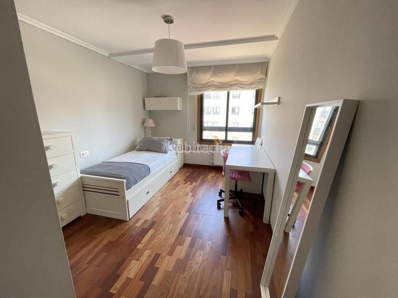 Foto 93987275-54e9-43a9-ab5c-b38d1537433c. Appartement avec chauffage parking dans Bouzas Vigo