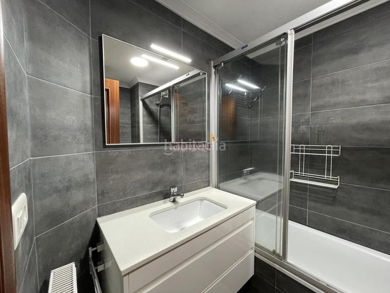 Foto ab157aab-b63b-45e2-88de-f7f39f7afc56. Appartement avec chauffage parking dans Bouzas Vigo