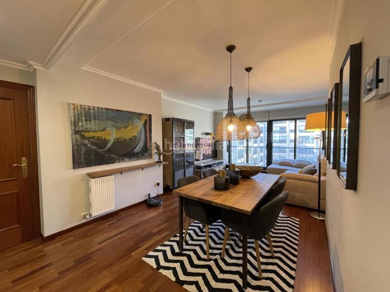 Foto be7eac1a-4b32-472d-ae69-3de6ee3fed2c. Appartement avec chauffage parking dans Bouzas Vigo